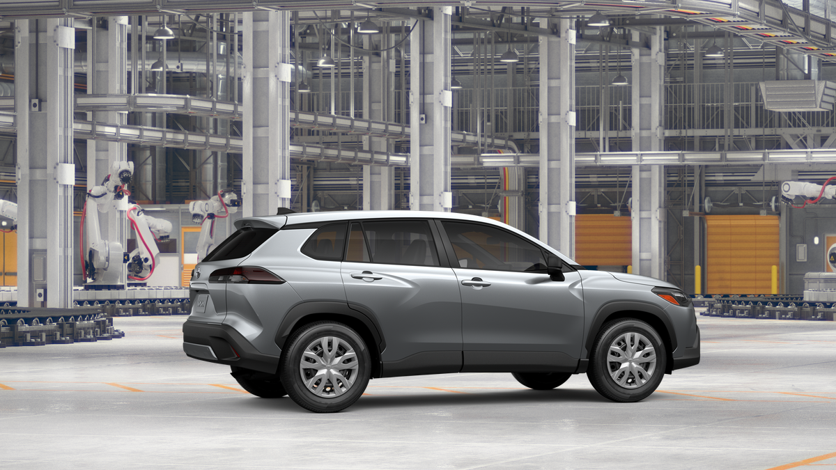 2026 Toyota Corolla Cross L photo 12