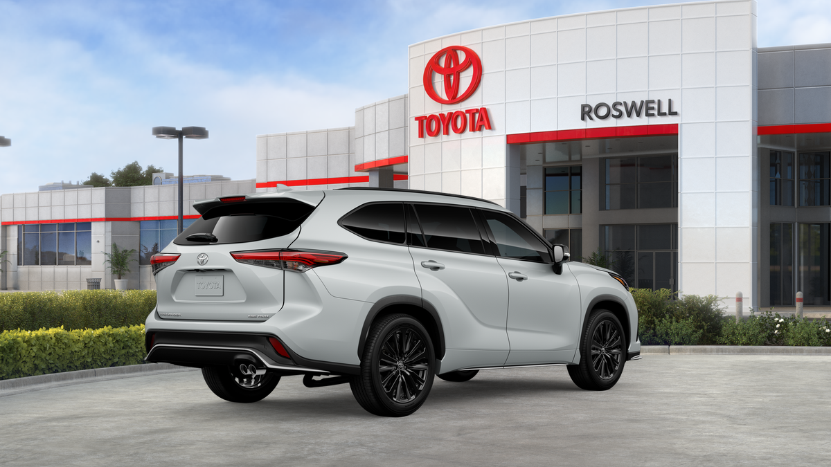 New 2026 Wind Chill Pearl <sup>1</sup> Toyota  XSE image 50