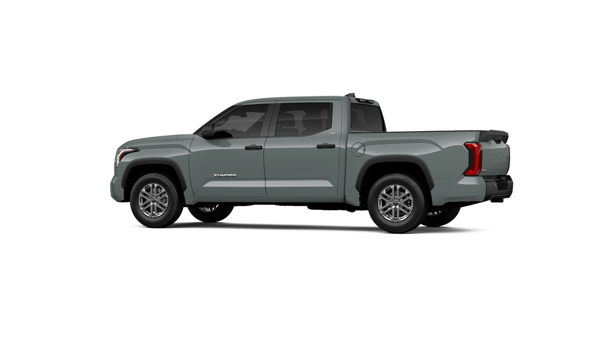 2026 Toyota Tundra SR5 CrewMax photo 31