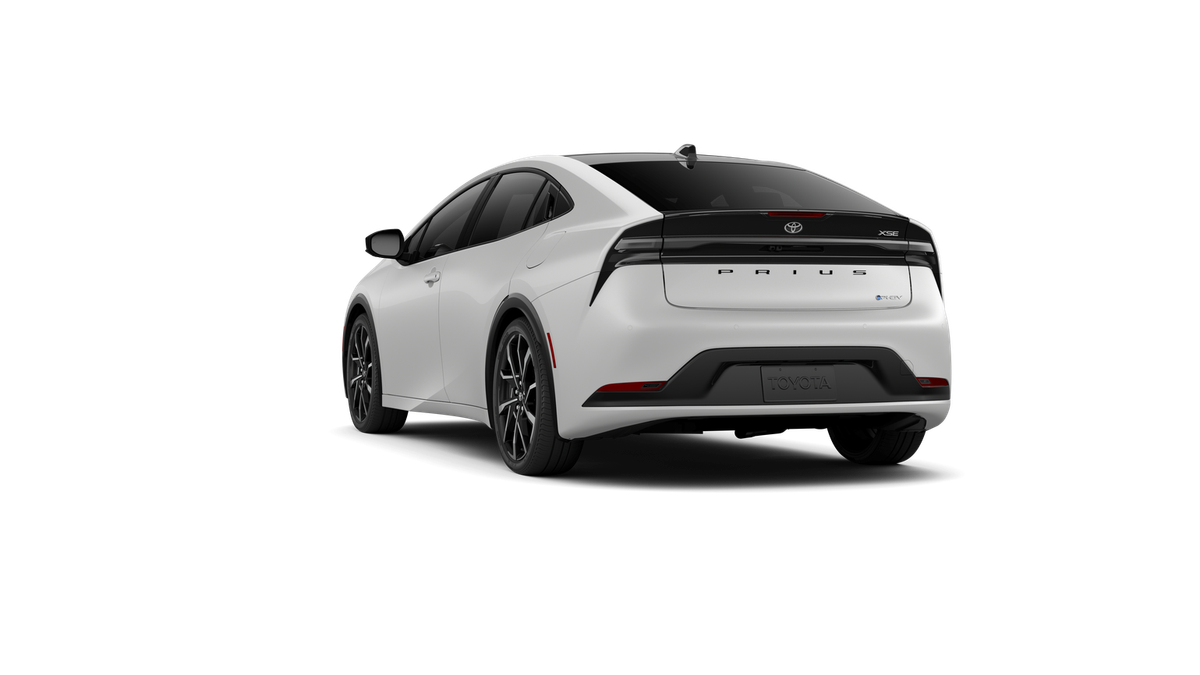 New 2027 Wind Chill Pearl <sup>1</sup> Toyota  XSE Premium image 9