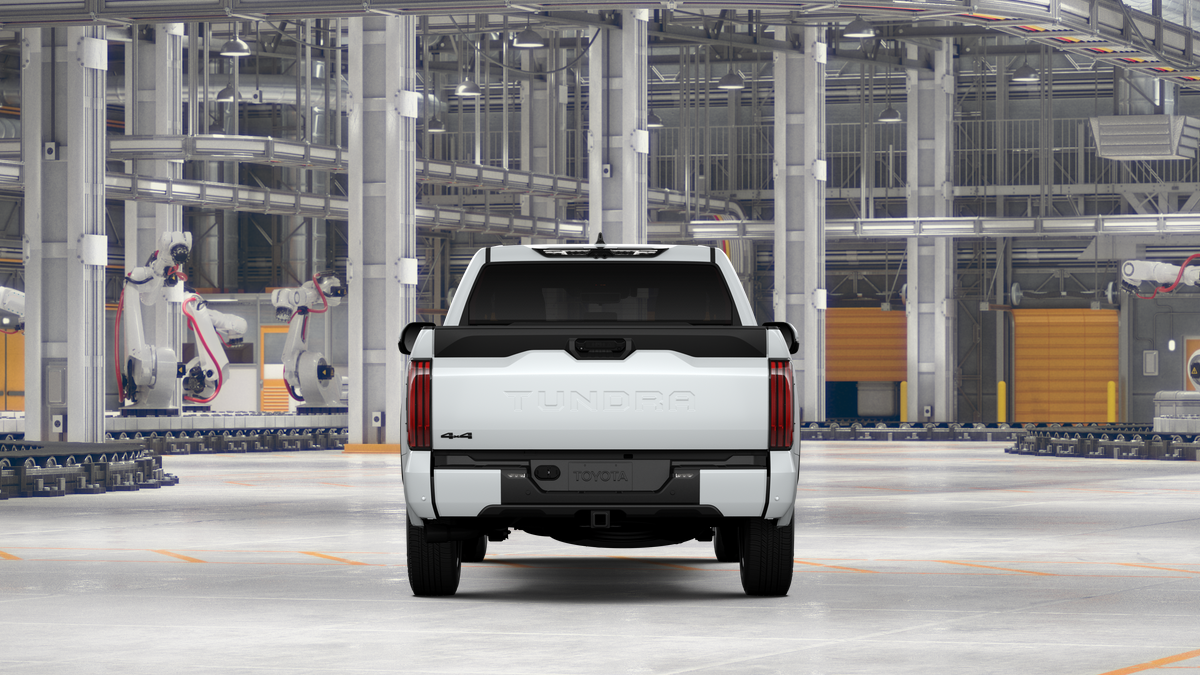 New 2026 Wind Chill Pearl <sup>1</sup> Toyota  Platinum image 10