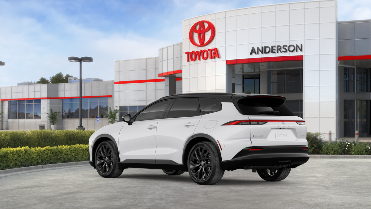 New 2026 Oxygen White with Black roof <sup>1</sup> Toyota  Limited image 8