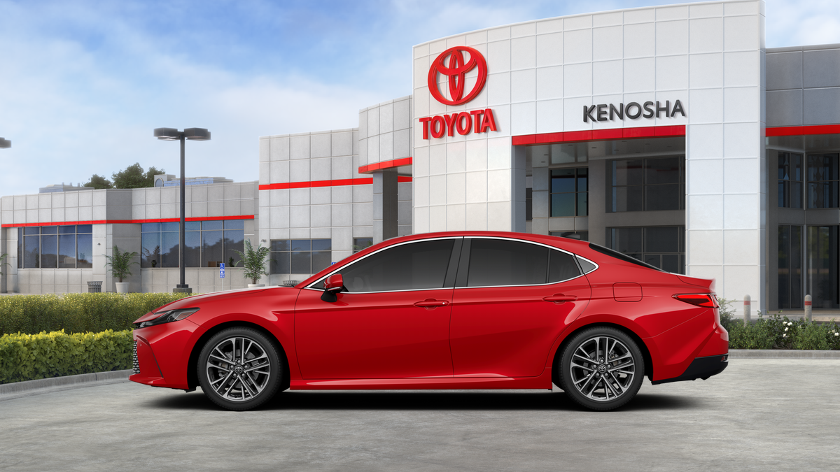 2026 Toyota Camry XLE photo 4