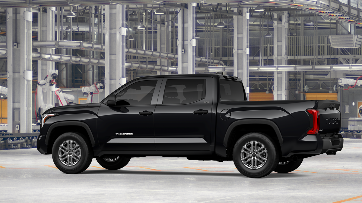 2026 Toyota Tundra SR5 CrewMax photo 5