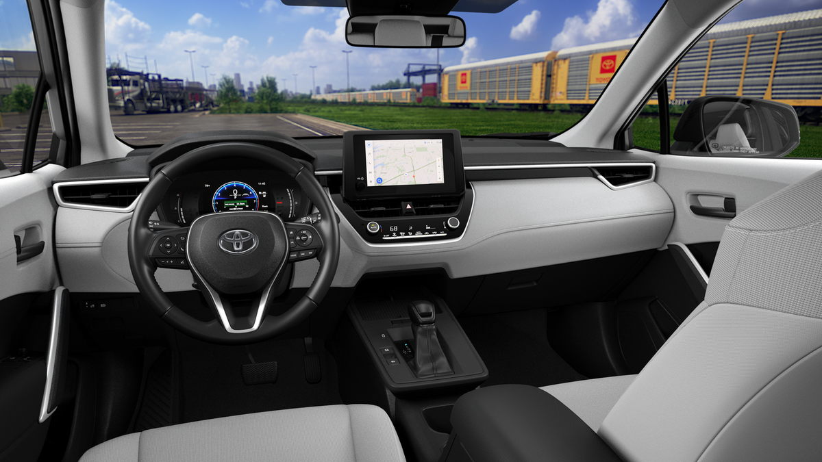 2026 Toyota Corolla Cross LE photo 13