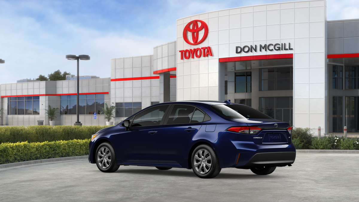 2026 Toyota Corolla LE photo 8