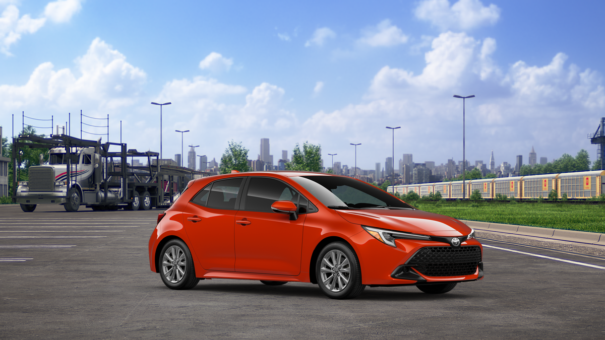 2025 Toyota Corolla SE photo 14