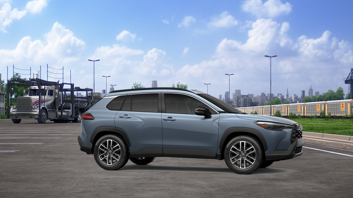 2026 Toyota Corolla Cross XLE photo 13