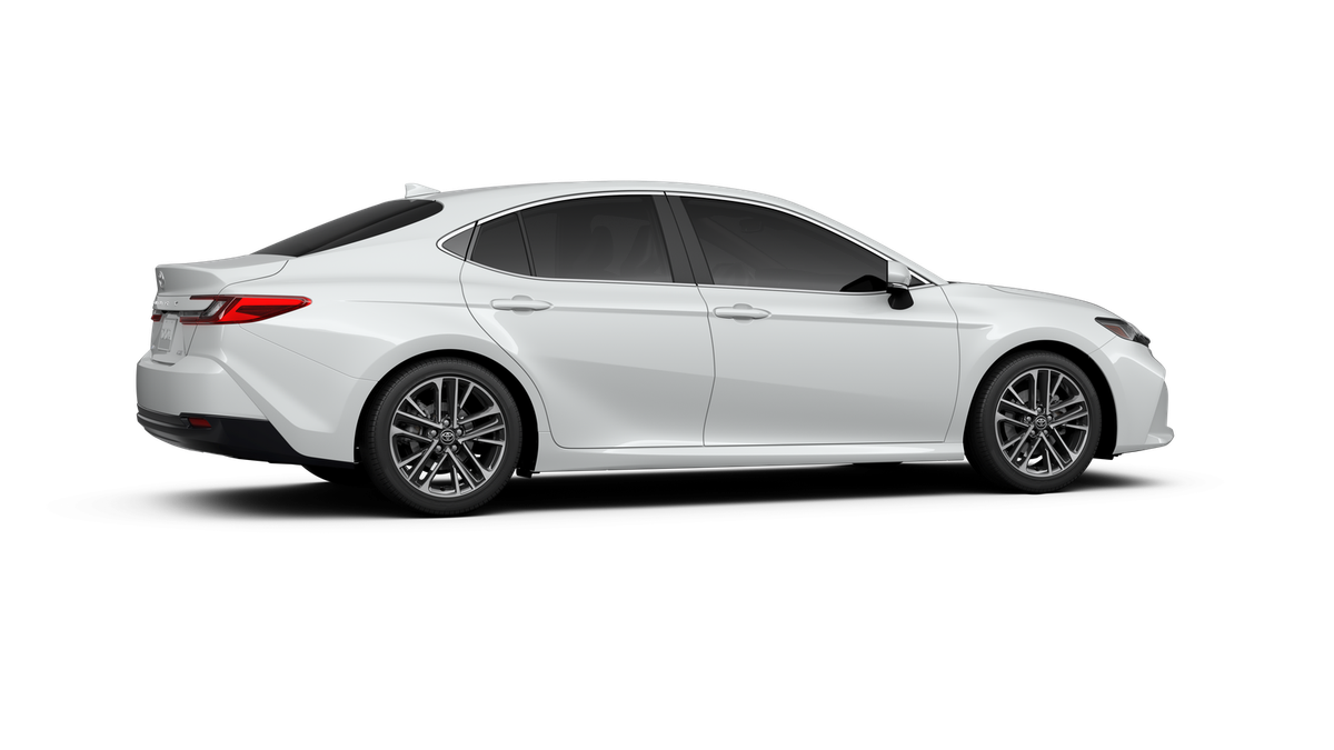 New 2026 Wind Chill Pearl <sup>1</sup> Toyota  XLE image 13