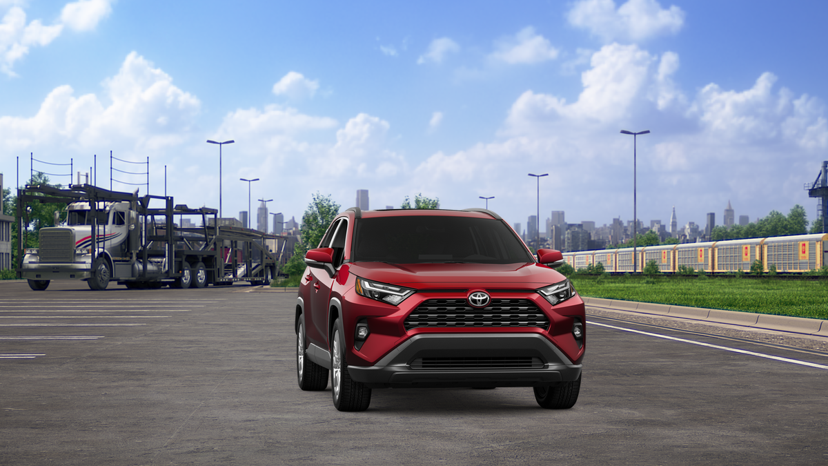 2025 Toyota RAV4 XLE Premium photo 18