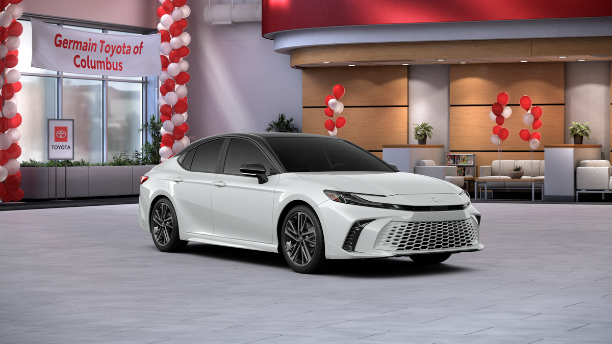 New 2026 Wind Chill Pearl with Midnight Black Metallic roof <sup>1</sup> Toyota  XSE image 17