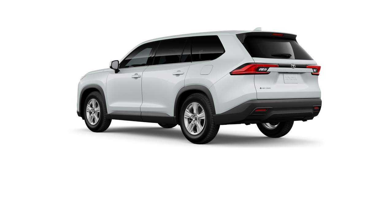 New 2026 Wind Chill Pearl <sup>1</sup> Toyota  LE image 8