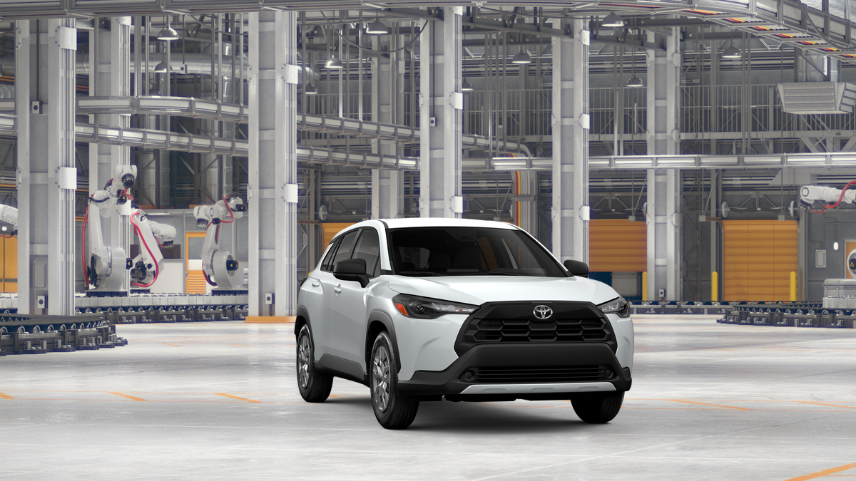 2026 Toyota Corolla Cross L photo 15