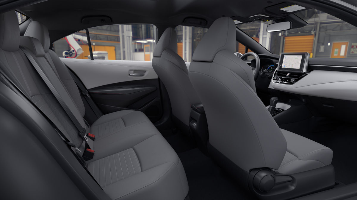 New 2026 Wind Chill Pearl with Midnight Black Metallic roof <sup>1</sup> Toyota  SE image 2