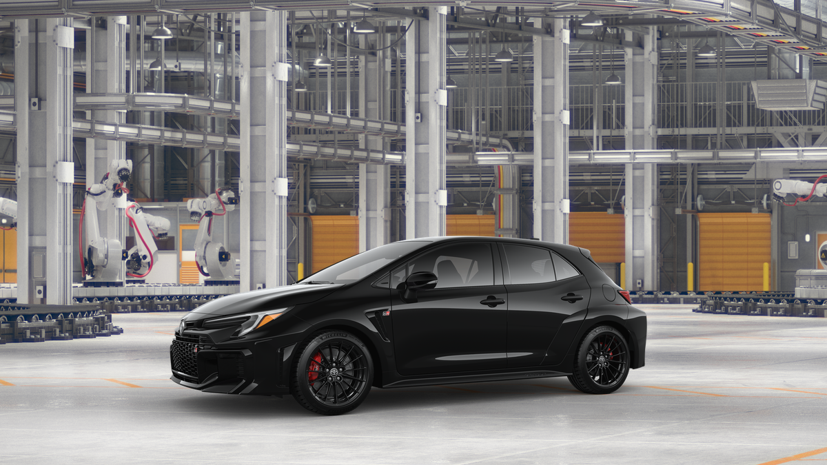 2025 Toyota Corolla GR Premium photo 4