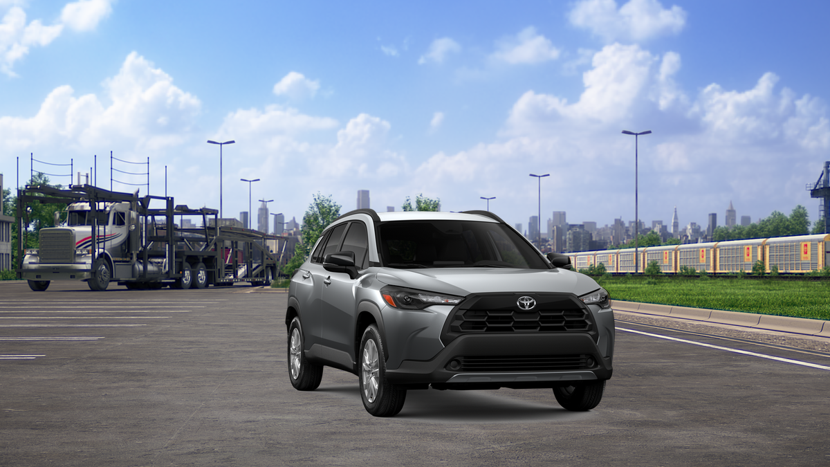 2026 Toyota Corolla Cross LE photo 9