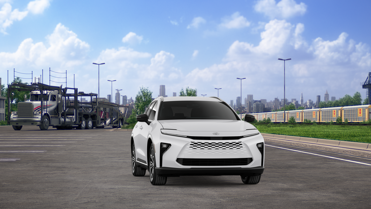 New 2026 Oxygen White <sup>1</sup> Toyota  XLE image 18