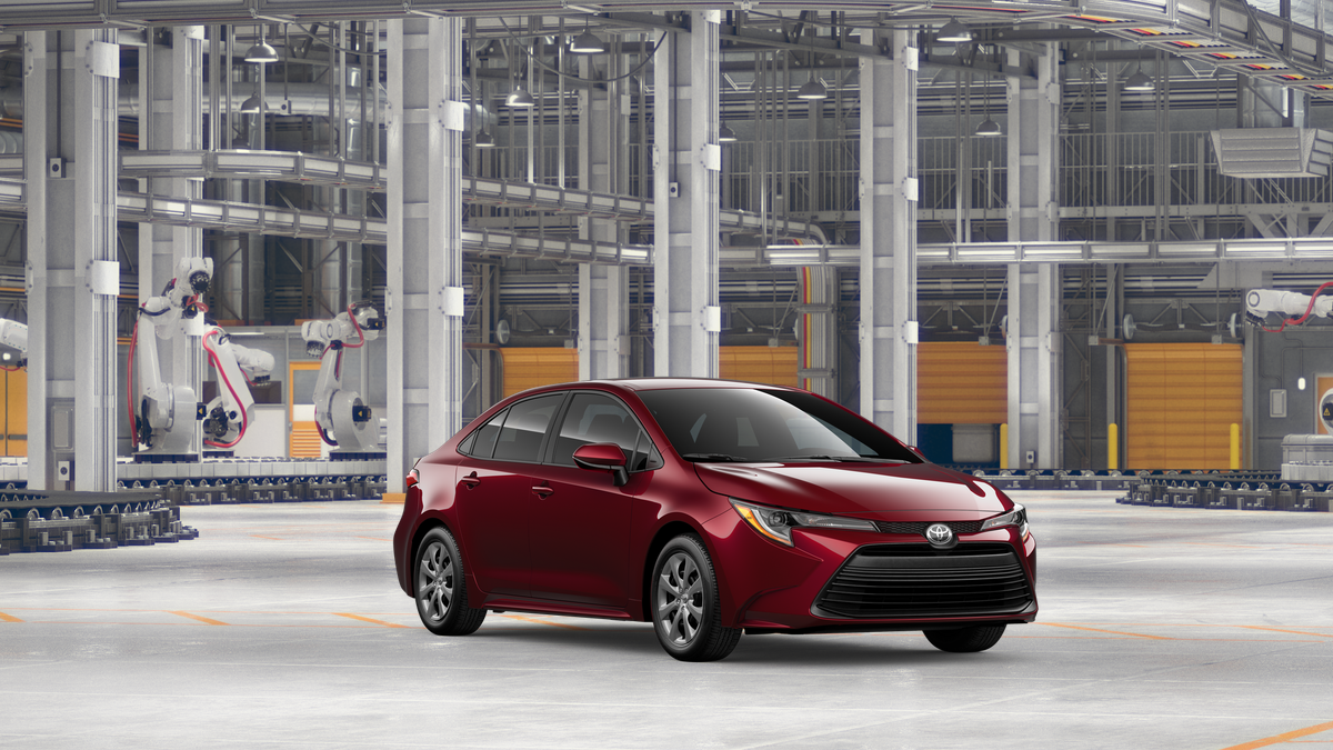 2026 Toyota Corolla LE photo 15