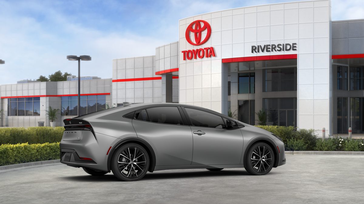 New 2026 Guardian Gray Toyota  XLE image 35
