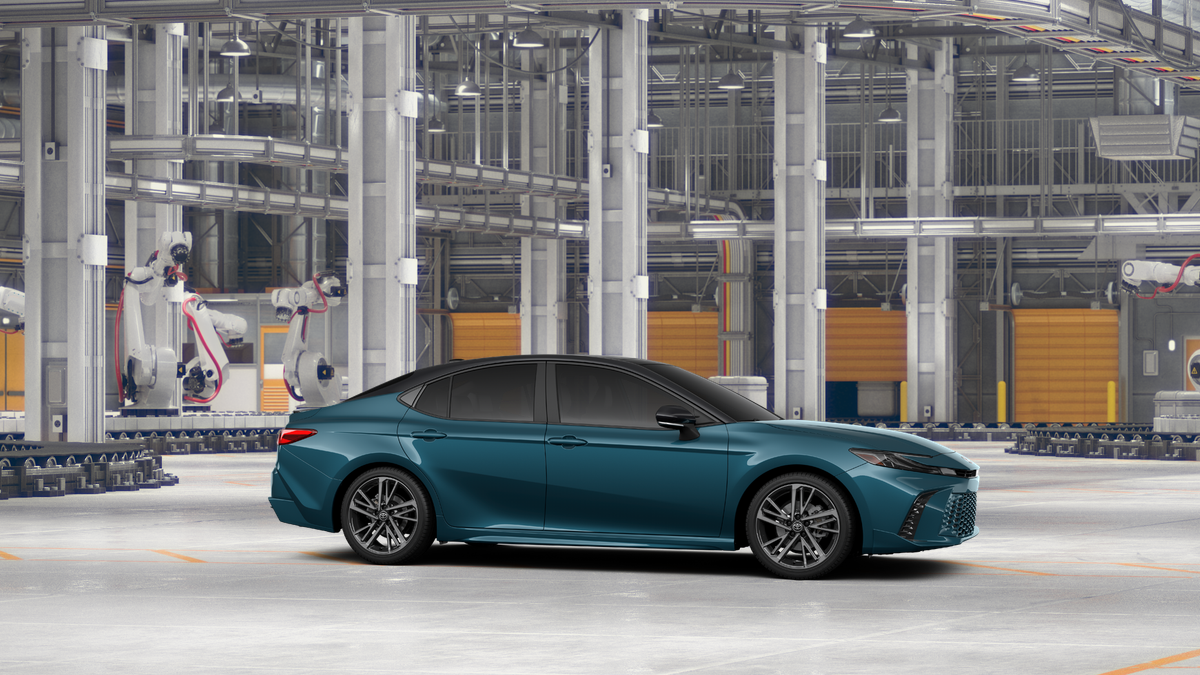 New 2027 Ocean Gem with Midnight Black Metallic roof <sup>1</sup> Toyota  XSE AWD image 23