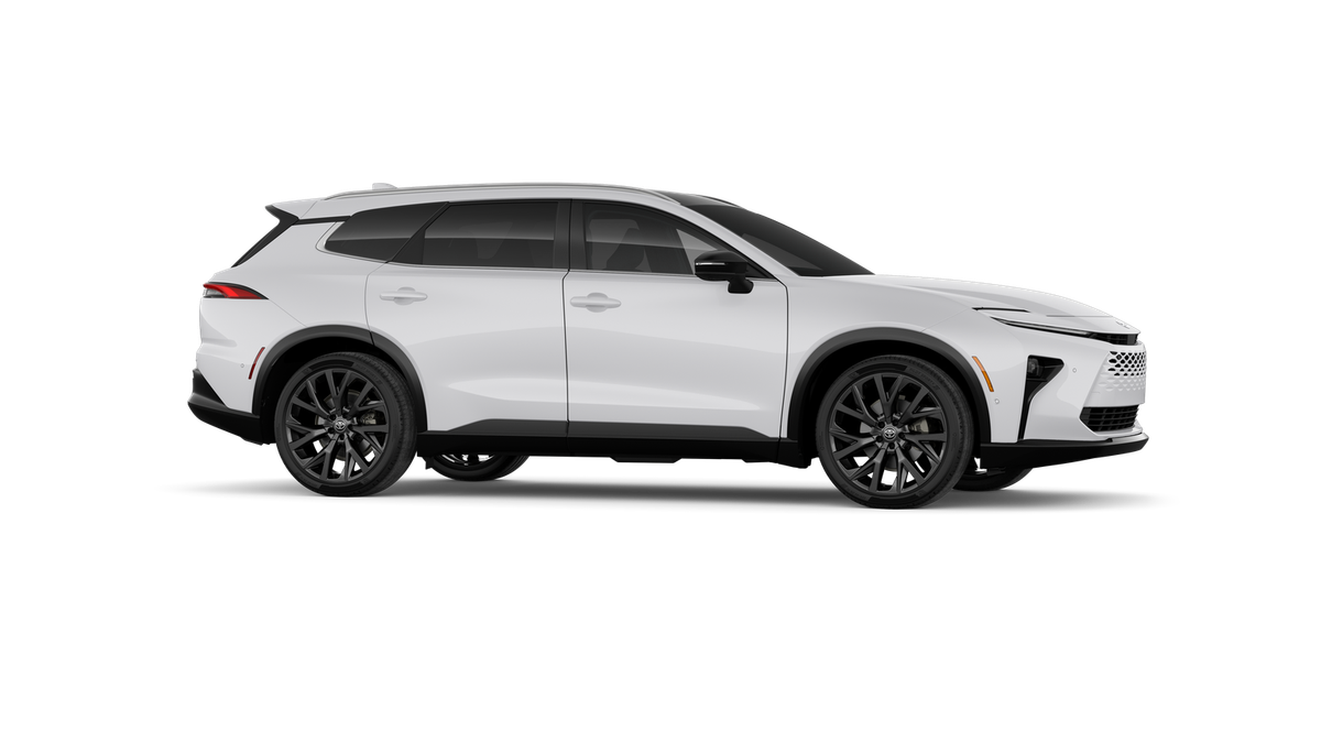 New 2026 Toyota Crown Signia 4D Sport Utility