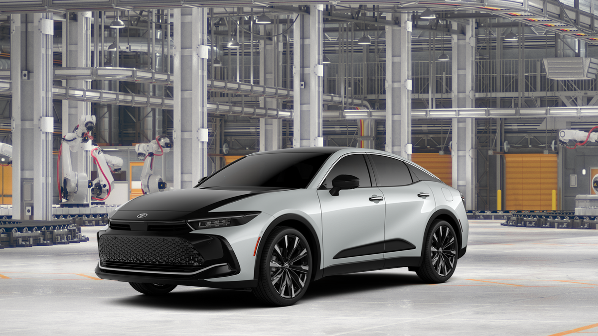 2026 Toyota Crown Platinum