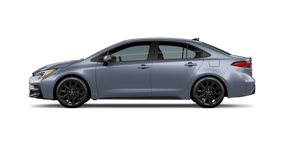 New 2026 Celestite with Midnight Black Metallic roof <sup>1</sup> Toyota  XSE image 6