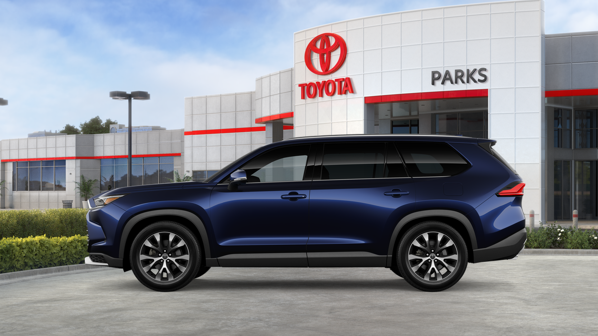 New 2026 Toyota Grand Highlander Hybrid SUV
