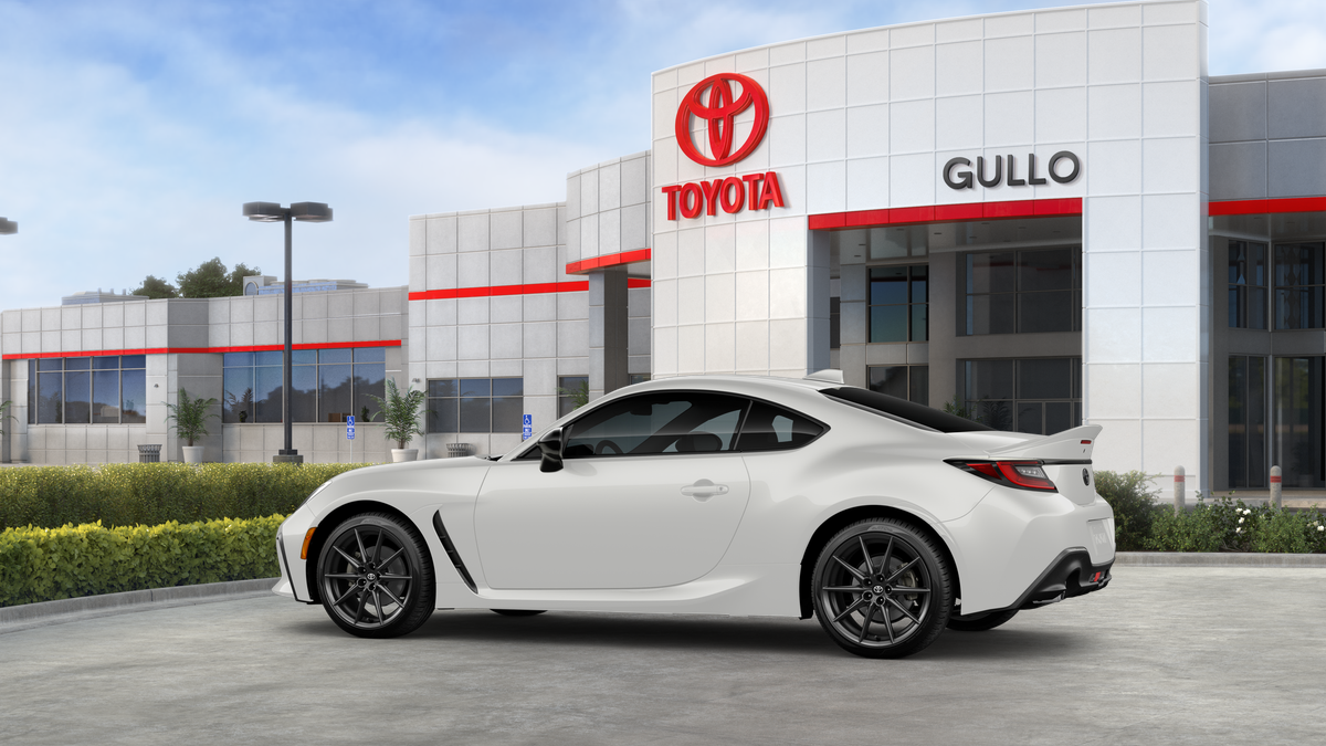 Certified Used 2026 Halo Toyota Premium image 5