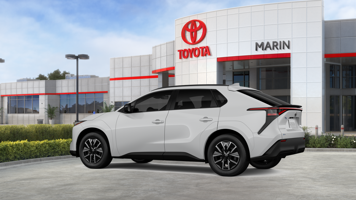 2026 Toyota bZ XLE - Photo 37