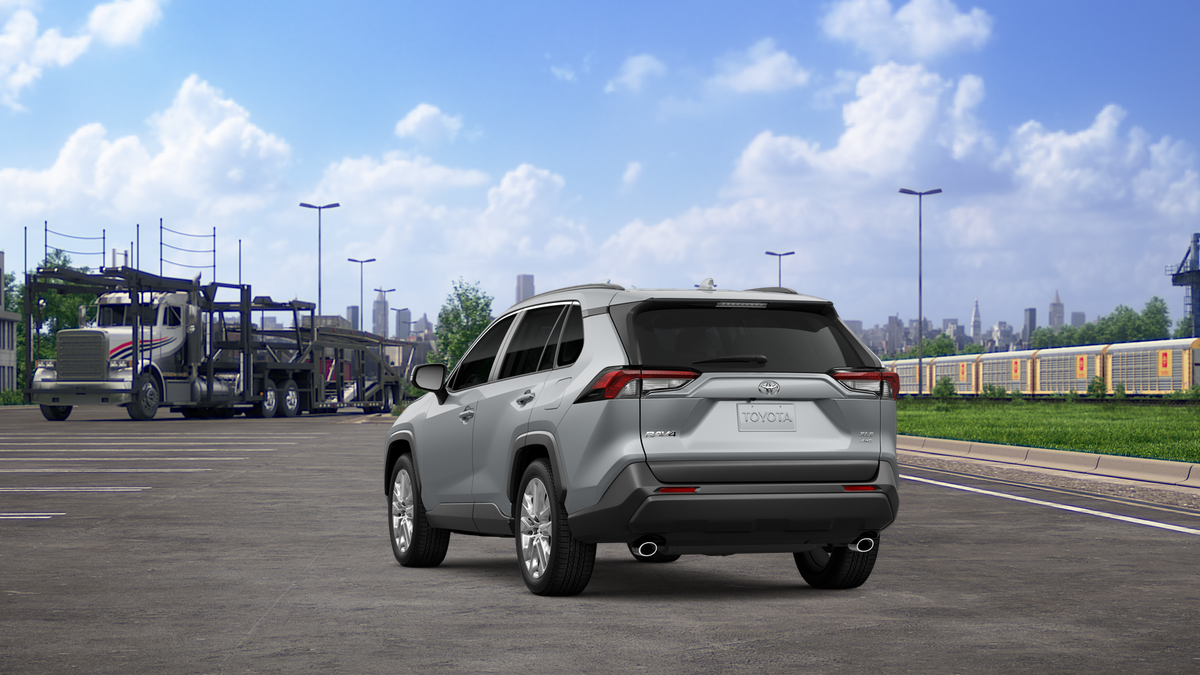 2025 Toyota RAV4 XLE Premium photo 9