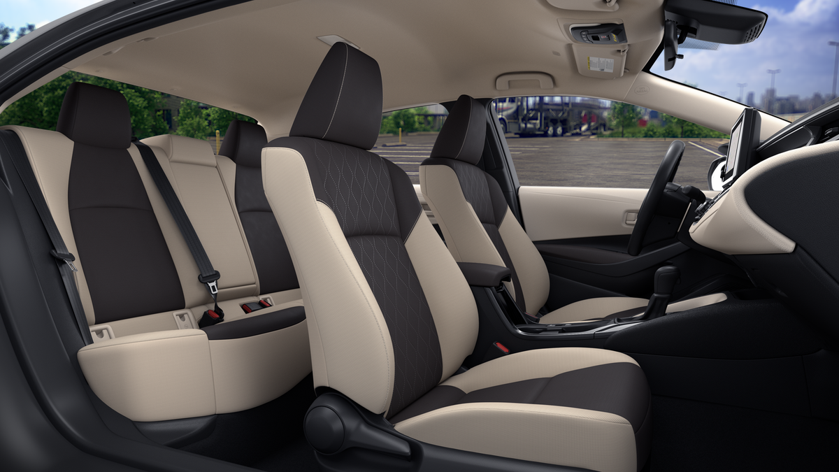 New 2026 Wind Chill Pearl <sup>1</sup> Toyota  LE image 23