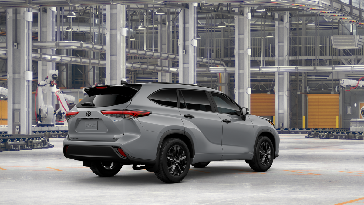 2025 Toyota Highlander Hybrid XLE photo 6