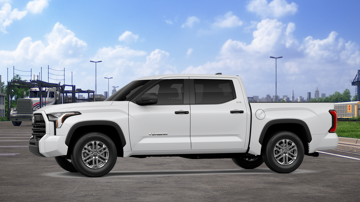 2026 Toyota Tundra SR5 CrewMax photo 3