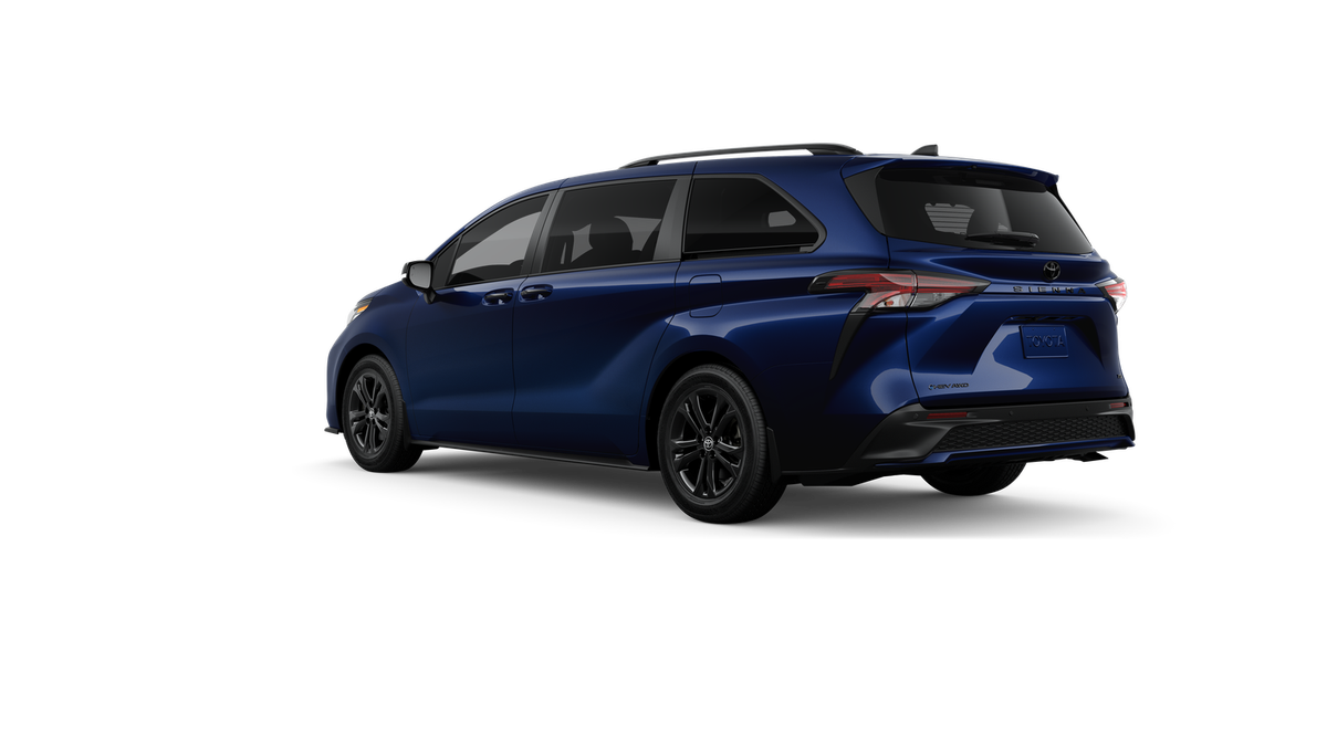 2026 Toyota Sienna XSE photo 2
