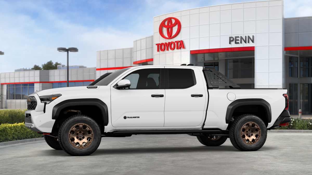 2025 Toyota Tacoma Trailhunter Double Cab photo 16