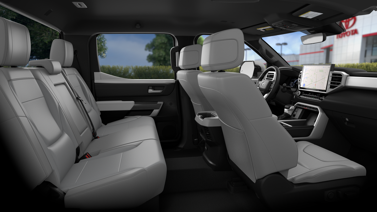 2026 Toyota Tundra Limited CrewMax photo 21