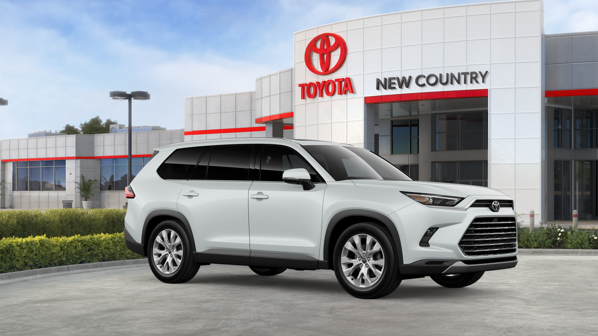 2026 Toyota Highlander Hybrid Limited photo 43