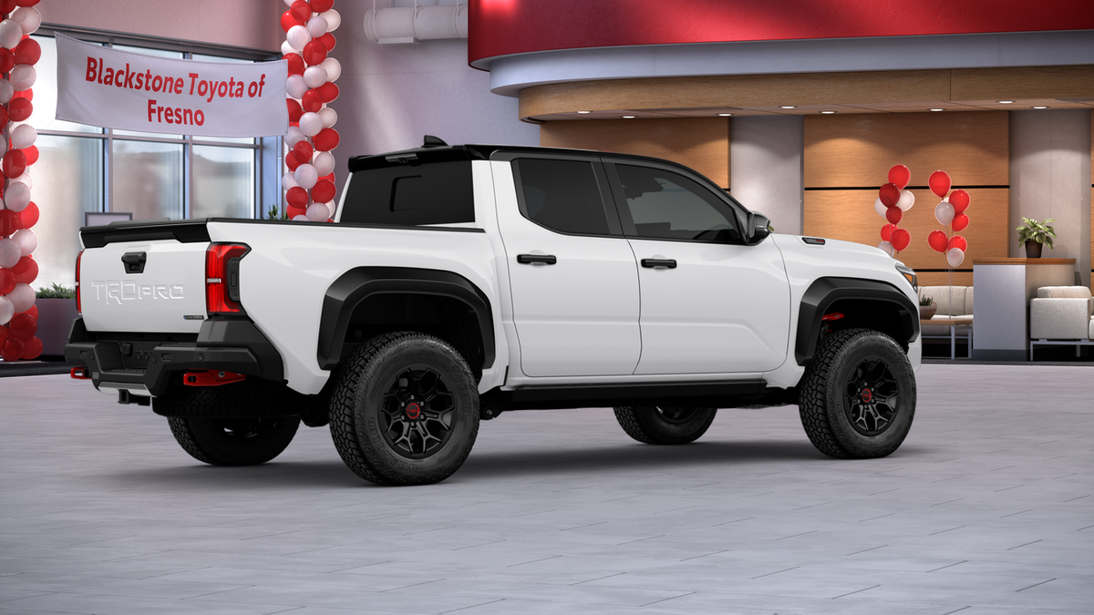 2026 Toyota Tacoma TRD Pro - Photo 14