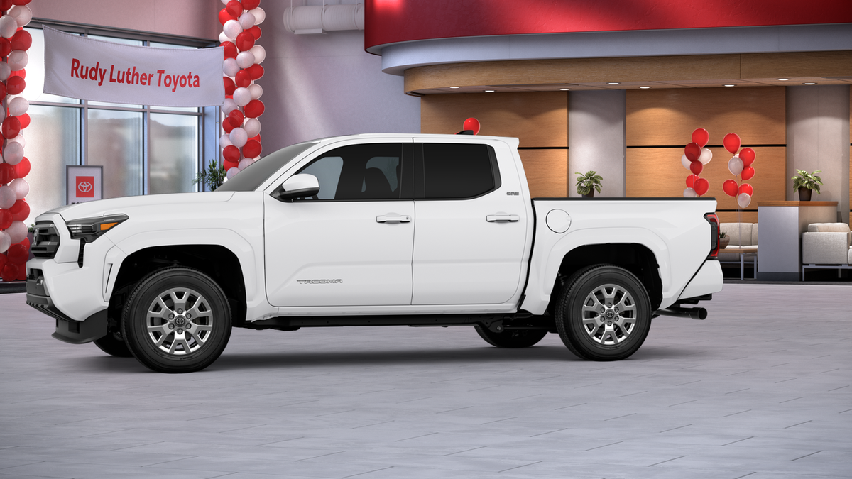 2025 Toyota Tacoma SR5 Double Cab photo 33