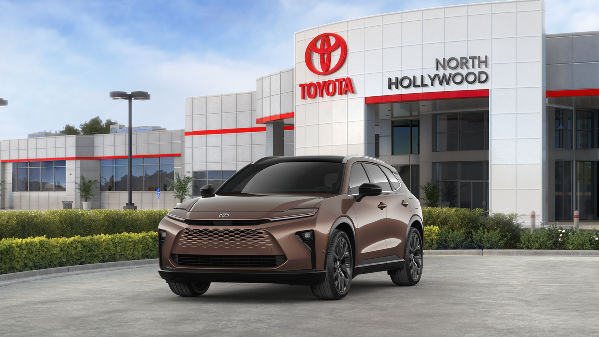 2025 Toyota Crown Signia Limited