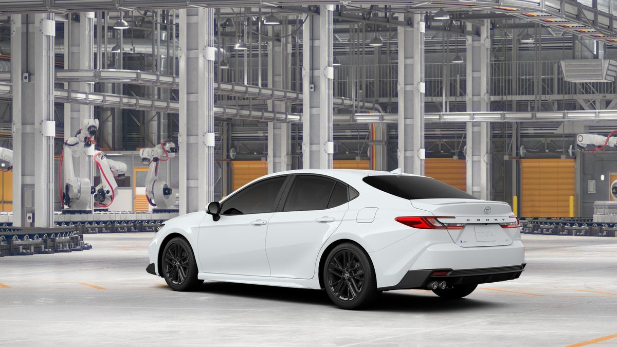 2026 Toyota Camry SE photo 6