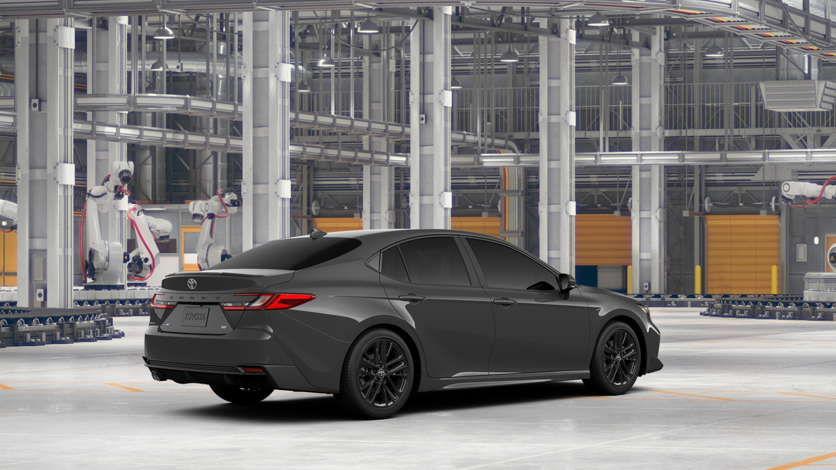 2026 Toyota Camry SE photo 5