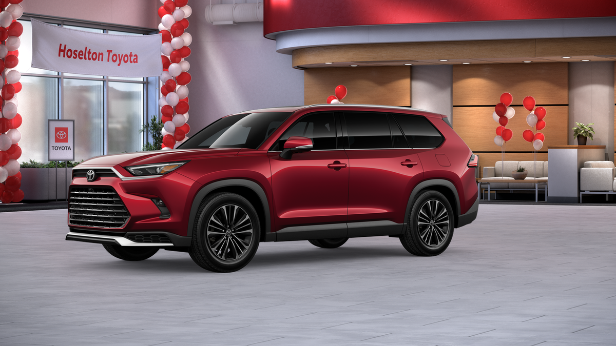 New 2026 Ruby Flare Pearl <sup>1</sup> Toyota  MAX Platinum image 3