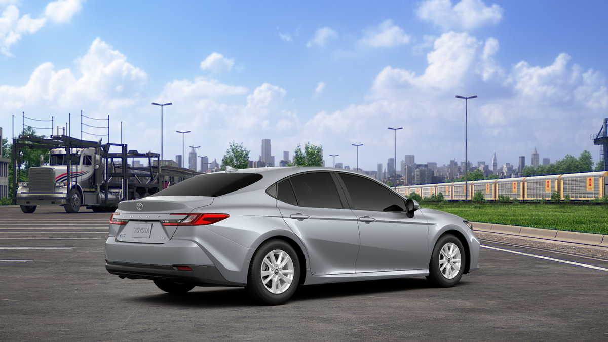 2026 Toyota Camry LE photo 11