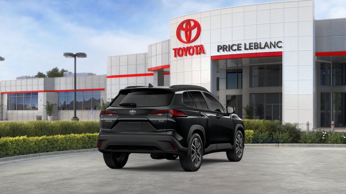 2026 Toyota Corolla Cross XLE photo 23