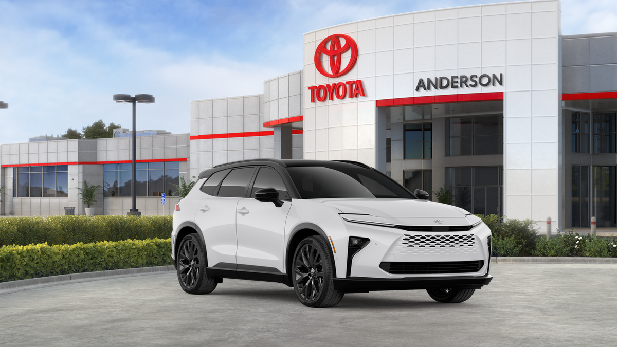 New 2026 Oxygen White with Black roof <sup>1</sup> Toyota  Limited image 17