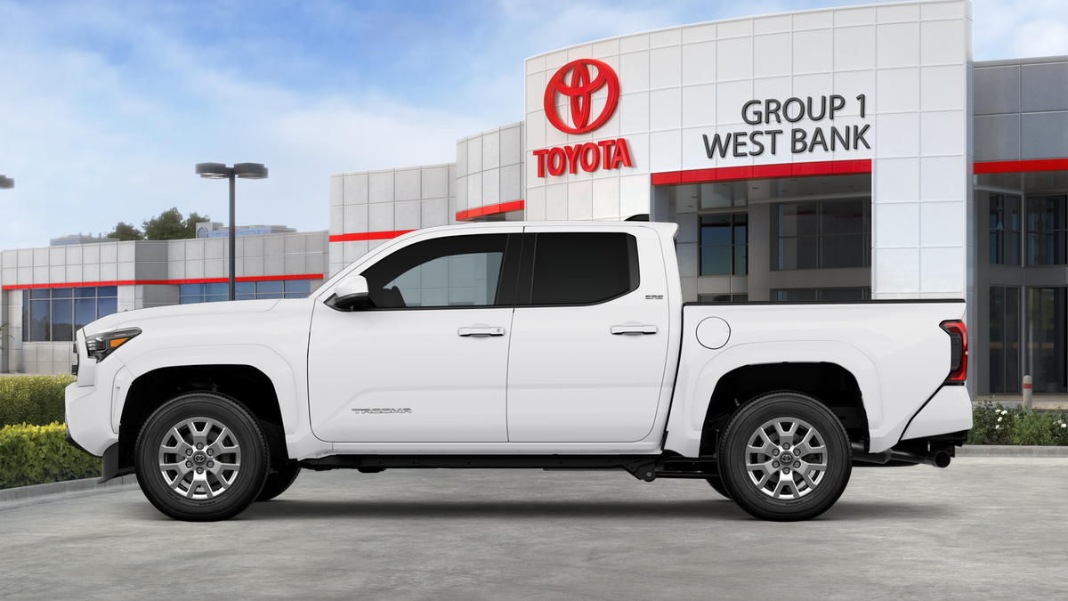 New 2026 Ice Cap Toyota SR5 image 25