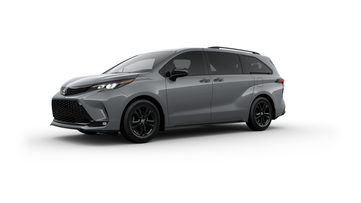 2025 Toyota Sienna XSE photo 3