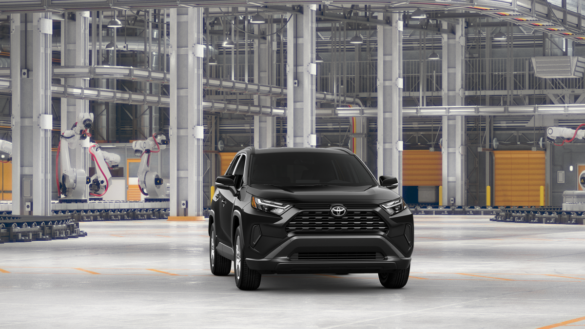 2025 Toyota RAV4 Hybrid XLE photo 14